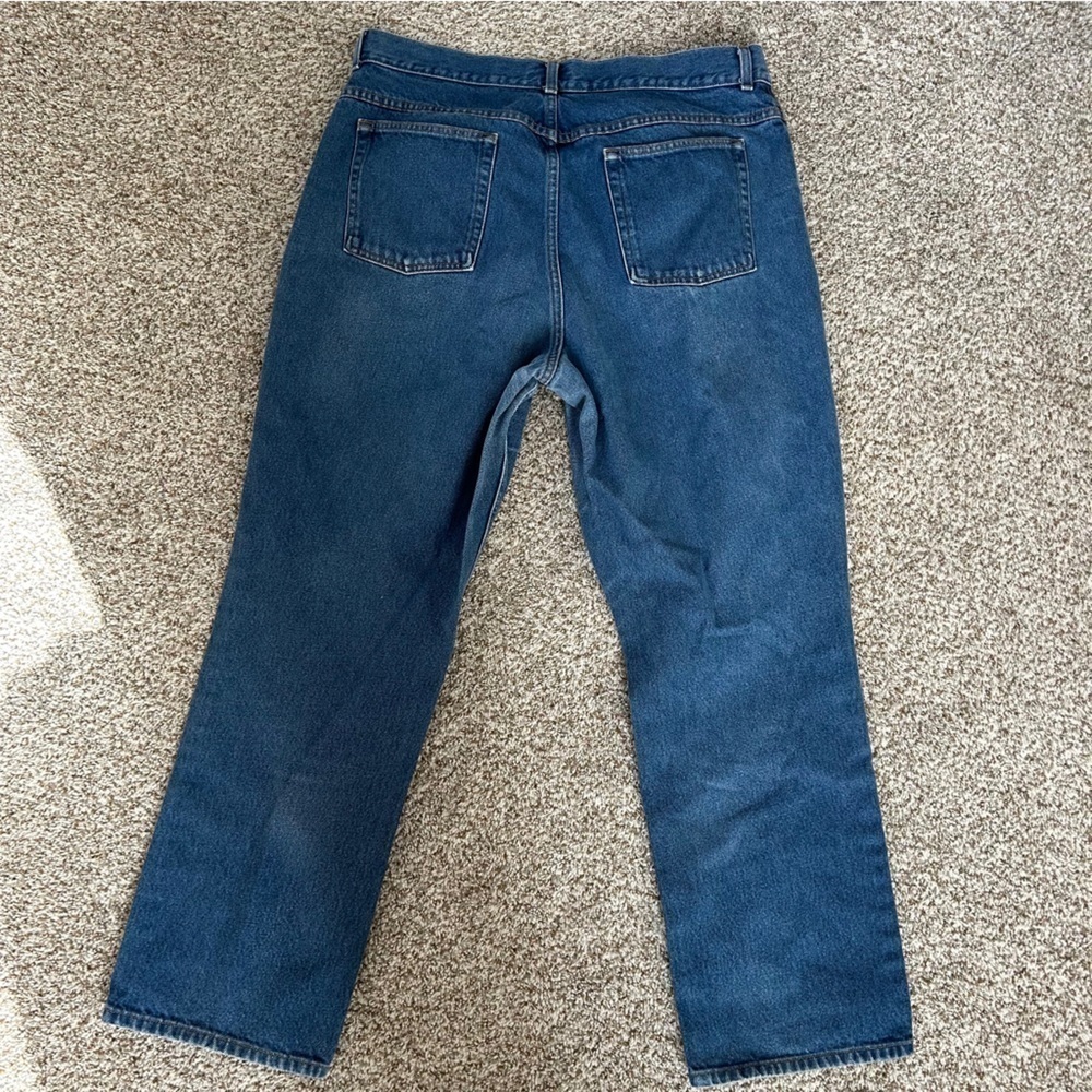 L.L. Bean Women's Straight Leg Jeans in Dark Blue Denim - Picture 4 of 7
